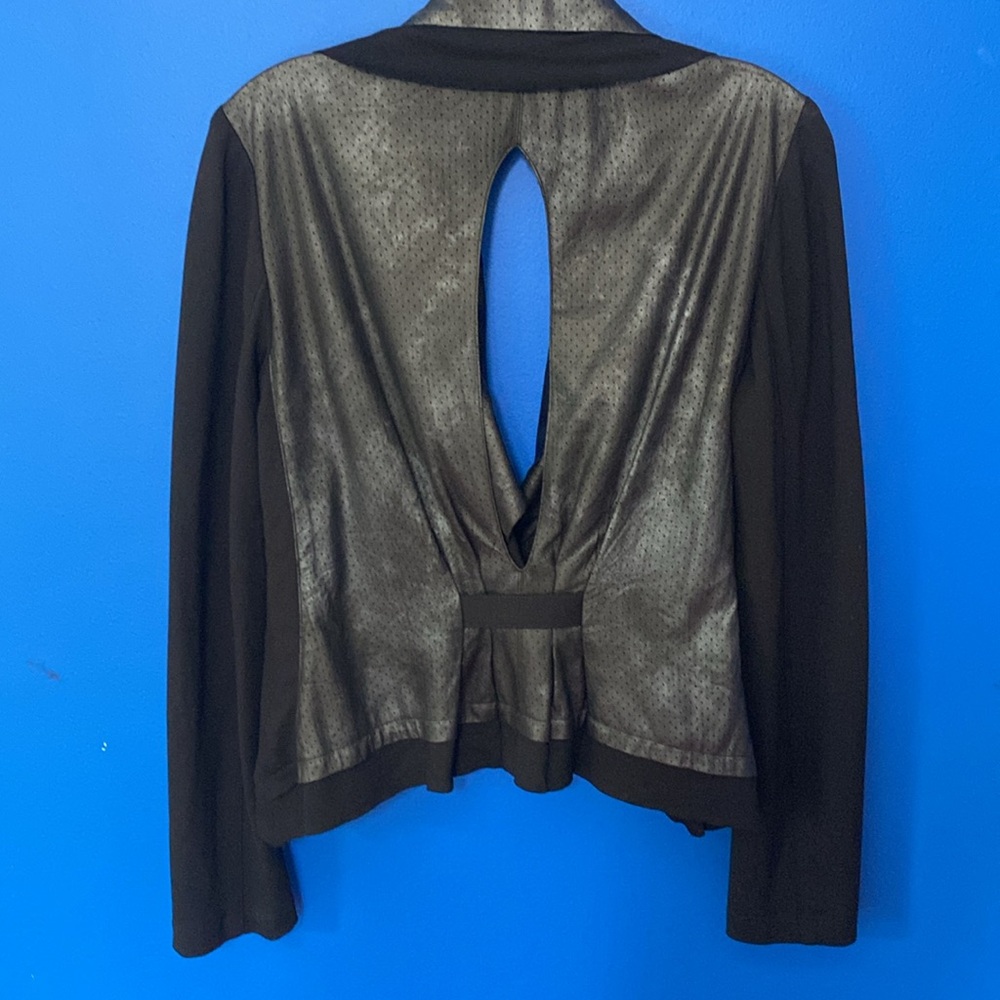KOMAROV Black / Gray Lightweight Jacket with Back Slit Sz S - Picture 5 of 13